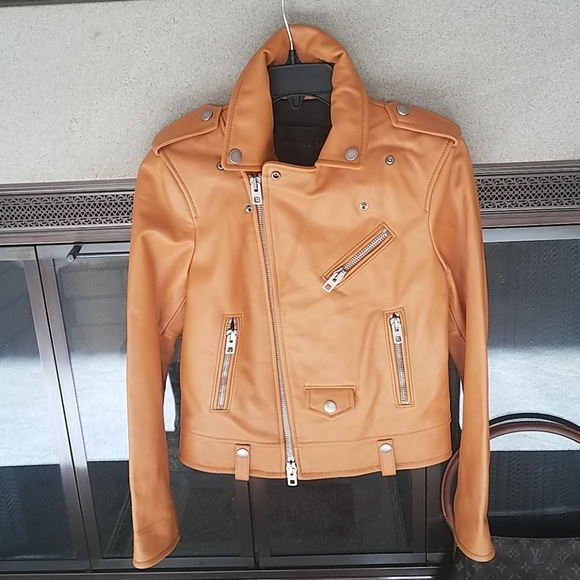 Gorgeous Sport Boutique Coach - Leather Moto Jacket with Silver Hardware❣️❣️❣️ - Picture 3 of 10
